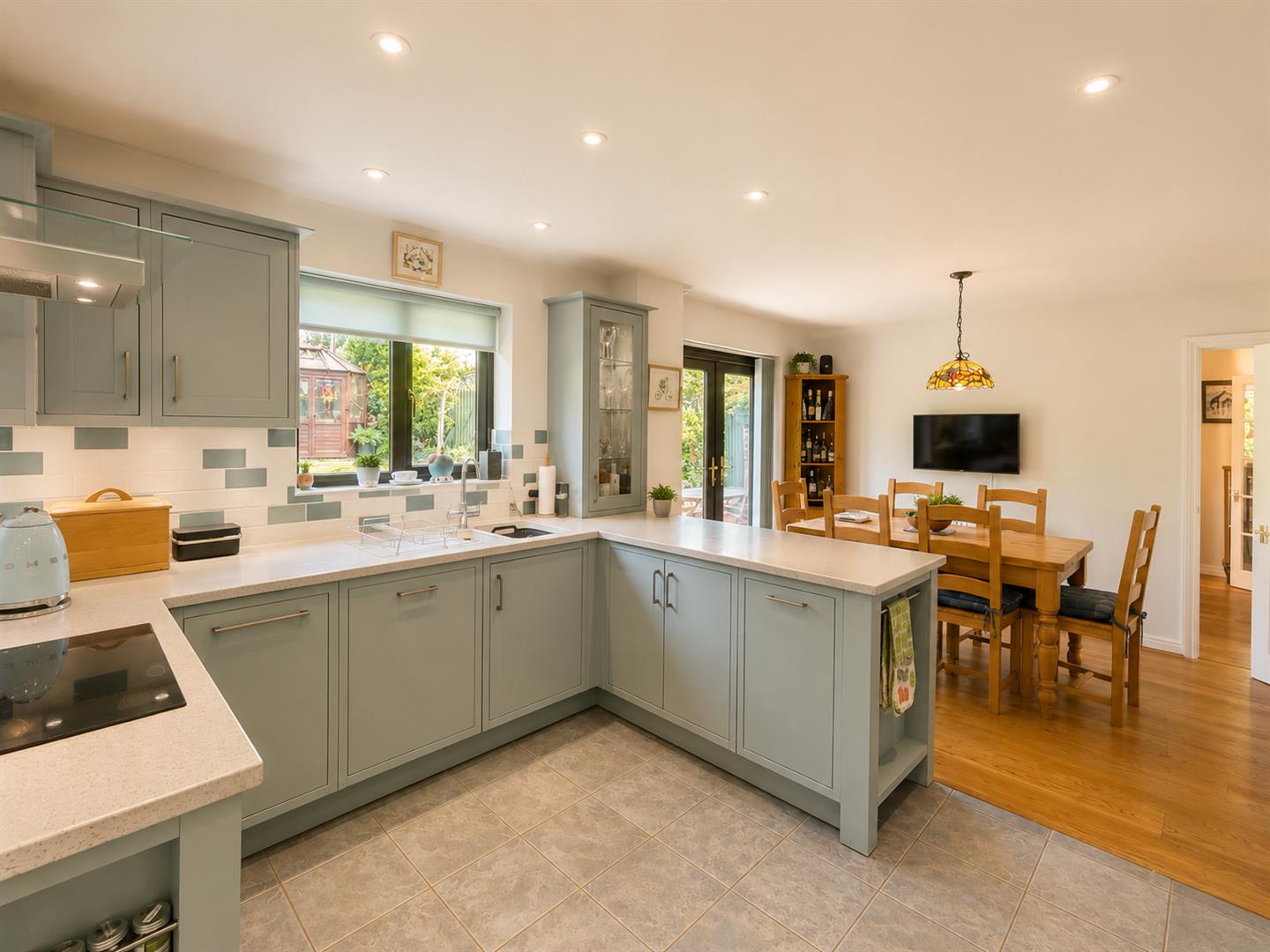 5 bed property in Garthwaite Crescent, Milton Keynes